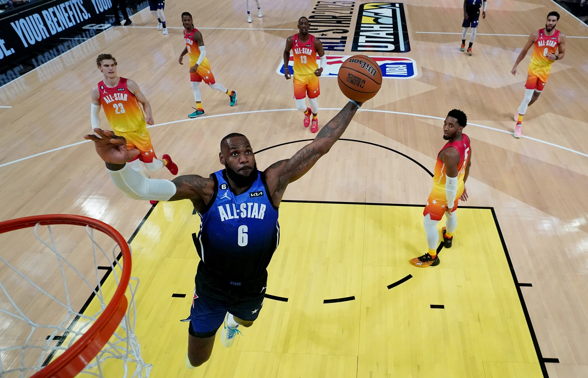 Ο Νίκος Γκάλης παρέδωσε το Κύπελλο στον Παναθηναϊκό - Ένας τελικός γεμάτος ένταση - εικόνα 1