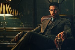 Κι όμως, τα ρολόγια στο The Gentlemen κοστίζουν 6 εκατομμύρια λίρες - εικόνα 1