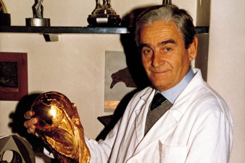 ΣΙΛΒΙΟ ΓΚΑΤΖΑΝΙΚΑ