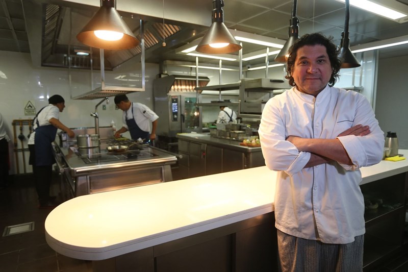 ΓΚΑΣΤΟΝ ΑΤΣΟΥΡΙΟ 1