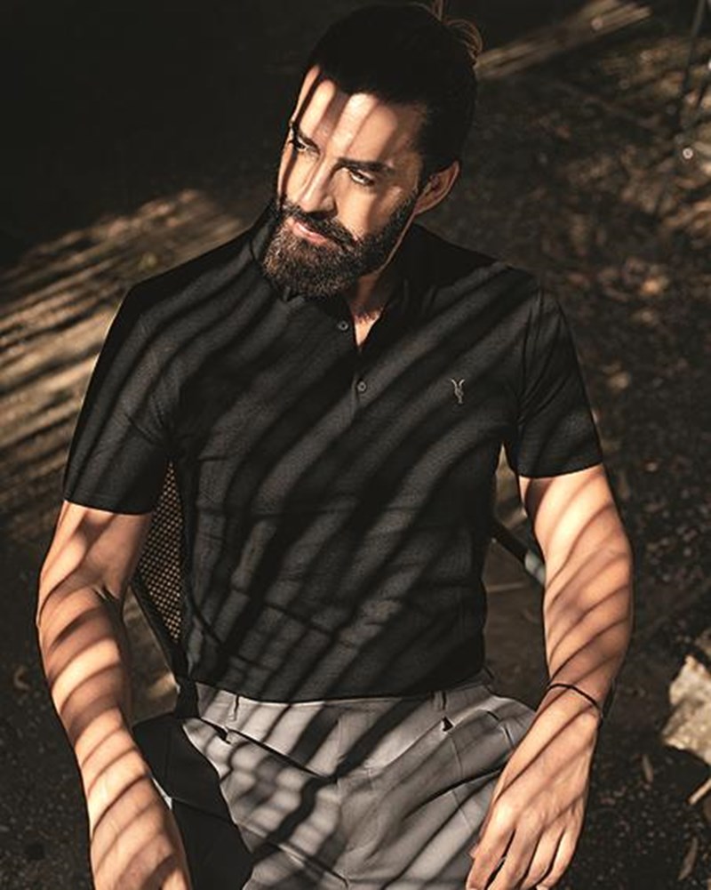 ΝΕΚΤΑΡΙΟΣ ΚΥΡΚΟΠΟΥΛΟΣ ESQUIRE 1