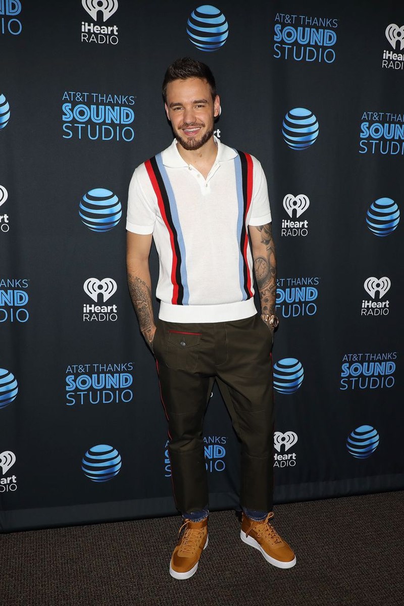 ΤΖΕΪΜΣ ΝΤΙΝ