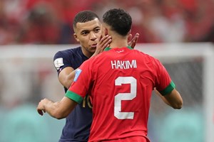 Emmanuel Macron, ένας πραγματικός gentleman στο Κατάρ - εικόνα 1