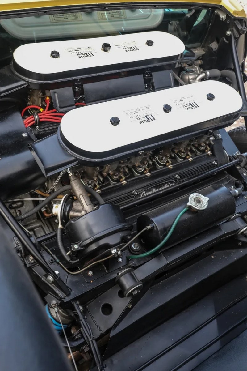 ΛΑΜΠΟΡΓΚΙΝΙ ΜΙΟΥΡΑ 2