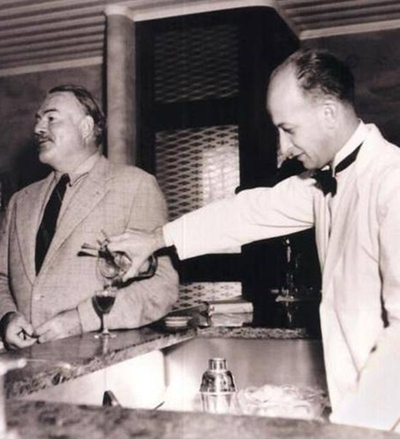 ΤΣΙΠΡΙΑΝΙ ΚΑΙ ΧΕΜΙΝΓΚΓΟΥΕΪ