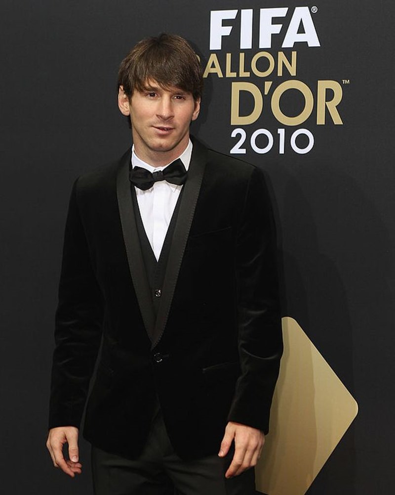 ΧΡΥΣΗ ΜΠΑΛΑ ΛΙΟΝΕΛ ΜΕΣΙ ΣΤΥΛ