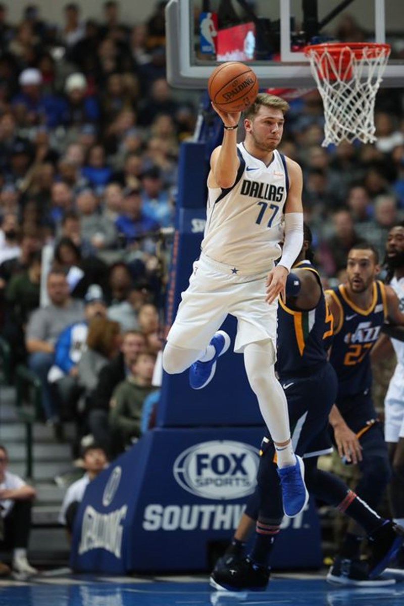 ΝΤΟΝΤΣΙΤΣ ΝΒΑ 1