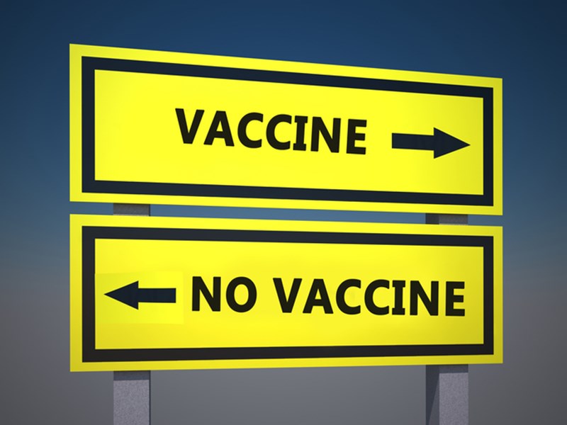 VACCINE OR NO VACCINE CONCEPT ILLUSTRATION