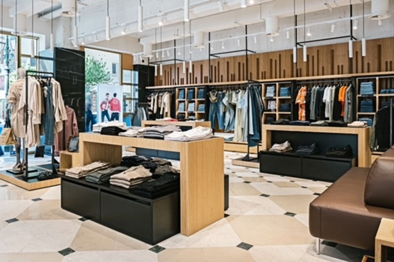 Η Replay ανακοινώνει νέο κατάστημα στο κέντρο της Θεσσαλονίκης