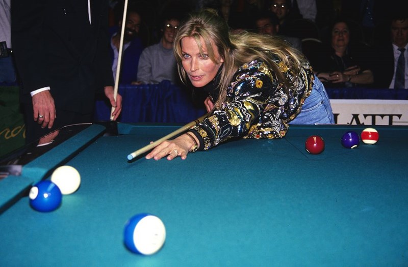 ONE OF THE BEST PHOTOS OF BO DEREK