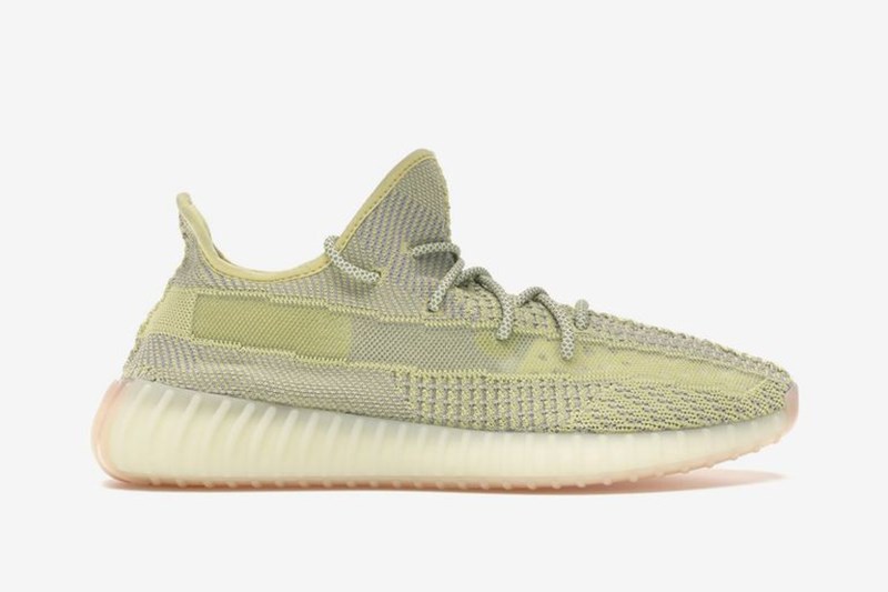 ΣΝΙΚΕΡΣ ΚΑΝΙΕ ΓΟΥΕΣΤ YEEZY