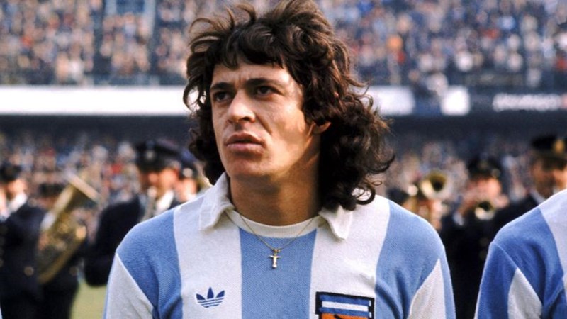 ΡΕΝΕ ΧΟΥΣΕΜΑΝ