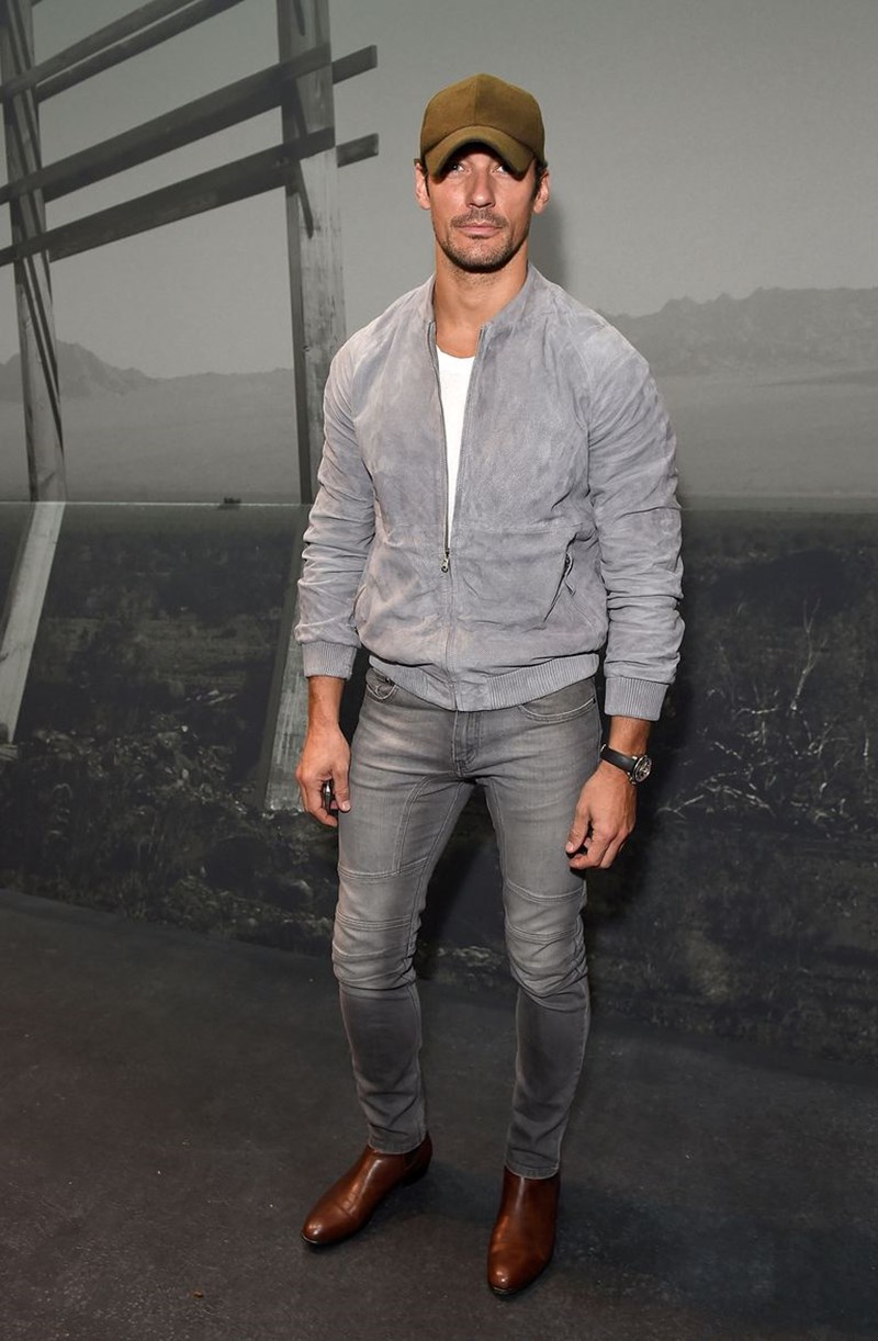 ΝΤΕΪΒΙΝΤ ΓΚΑΝΤΙ ΚΑΠΕΛΟ ΜΠΕΪΖΜΠΟΛ