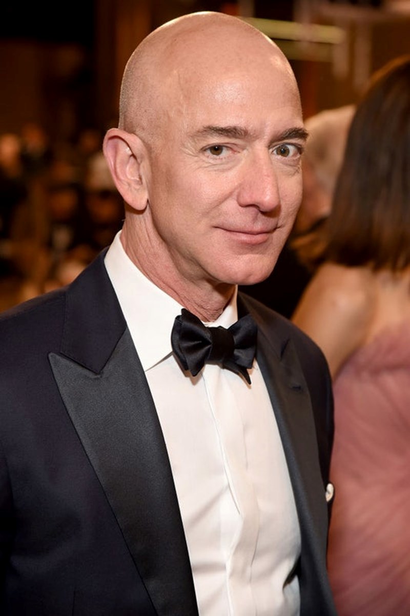 JEFF BEZOS