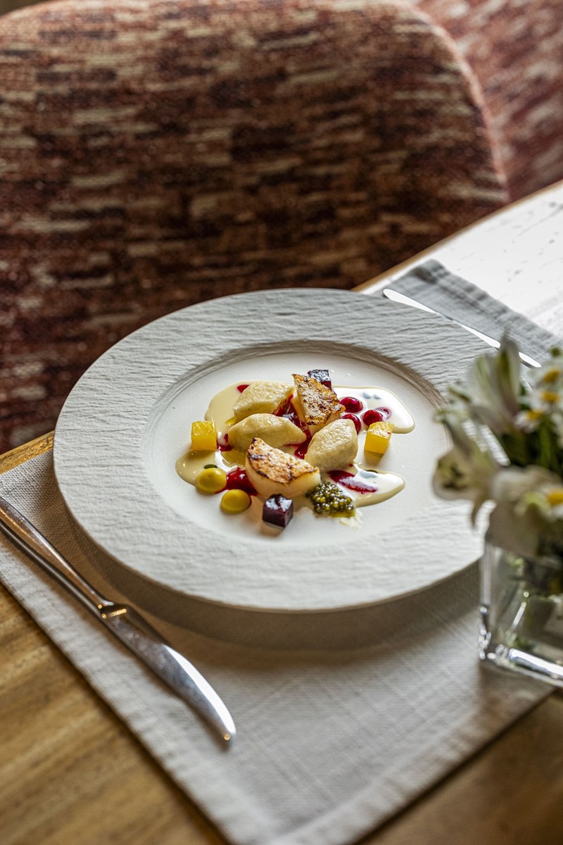 Symposio at Ark 2025_Τα νιόκι κατσικίσιου τυριού με χτένι