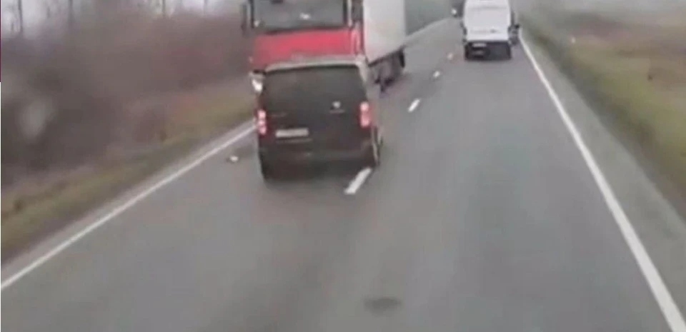 Τι είναι το Lane Assist, που λέγεται πως οδήγησε στο δυστύχημα με τους οπαδούς του ΠΑΟΚ - εικόνα 2