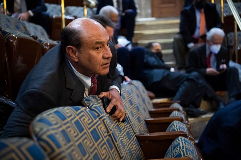 ΕΙΣΒΟΛΗ ΣΤΟ ΚΑΠΙΤΩΛΙΟ 10