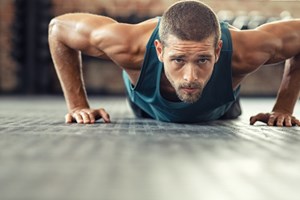 Πόσα push-ups την ημέρα χρειάζεσαι για να γίνεις 'θηρίο' - εικόνα 2
