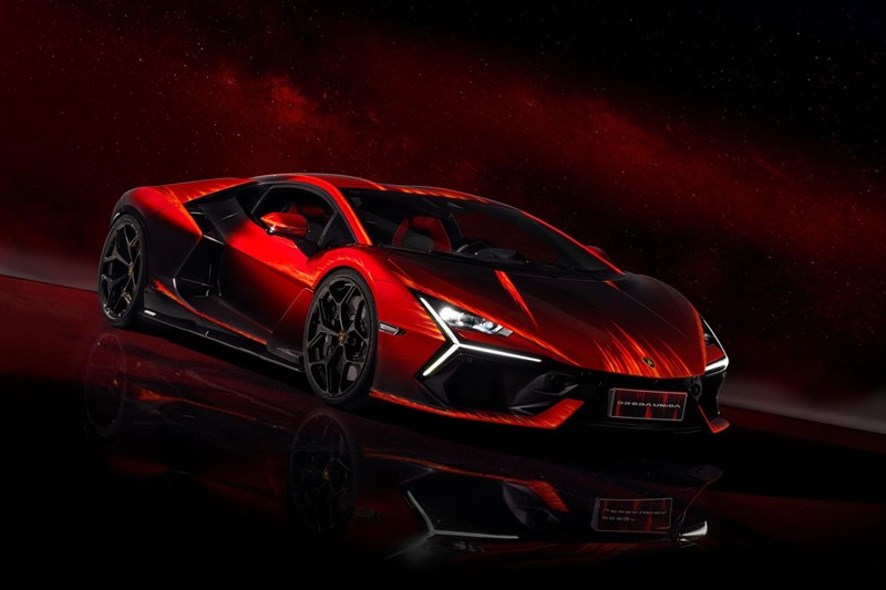 Lamborghini revuelto Opera Unica