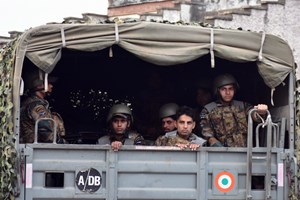 Ινδία-Πακιστάν: Τεράστια αερομαχία με 125 μαχητικά και άμαχους νεκρούς - εικόνα 1