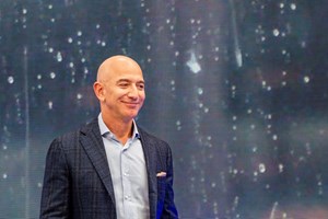 Μπορείς να αγοράσεις το ιδιωτικό τζετ του Jeff Bezos πλέον, αν έχεις δυο φράγκα στην άκρη - εικόνα 2