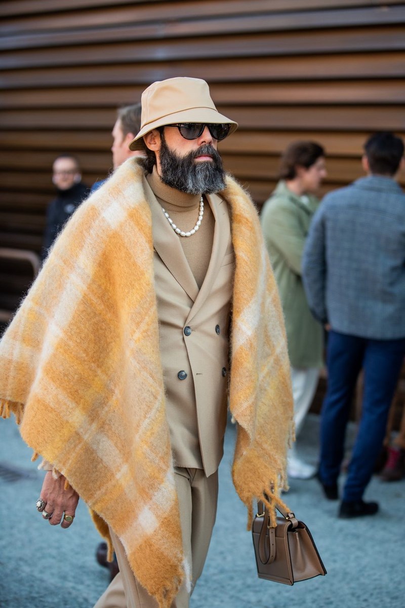 PITTI UOMO STREET STYLE