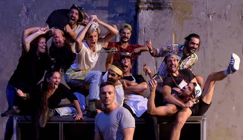 ΘΕΑΤΡΙΚΕΣ ΠΑΡΑΣΤΑΣΕΙΣ