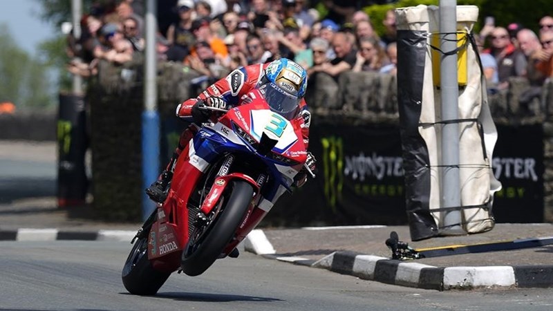isle of man TT αγώνας μοτοσικλέτας σε δημόσιους δρόμους