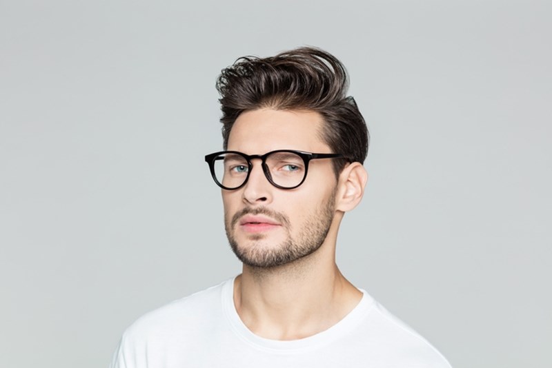 MAN WITH EYEGLASSES