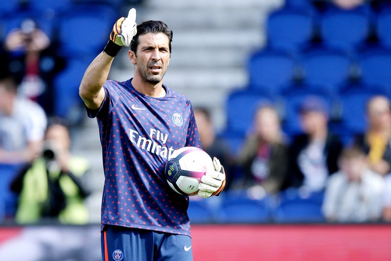 ΤΖΙΤΖΙ ΜΠΟΥΦΟΝ 4