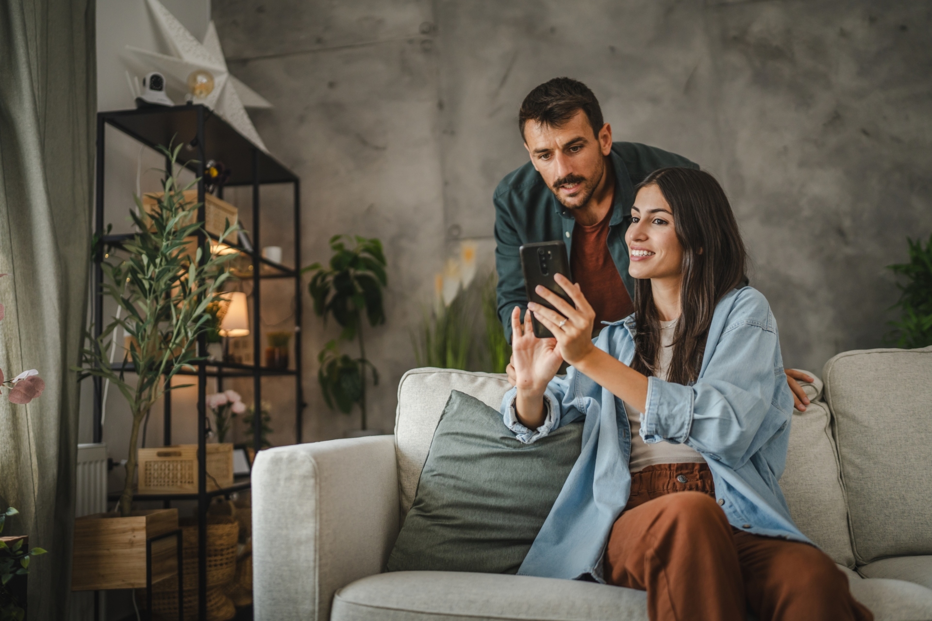 Το σημάδι που δείχνει 100% ότι το ταίρι σου σκοπεύει να σε χωρίσει - εικόνα 1