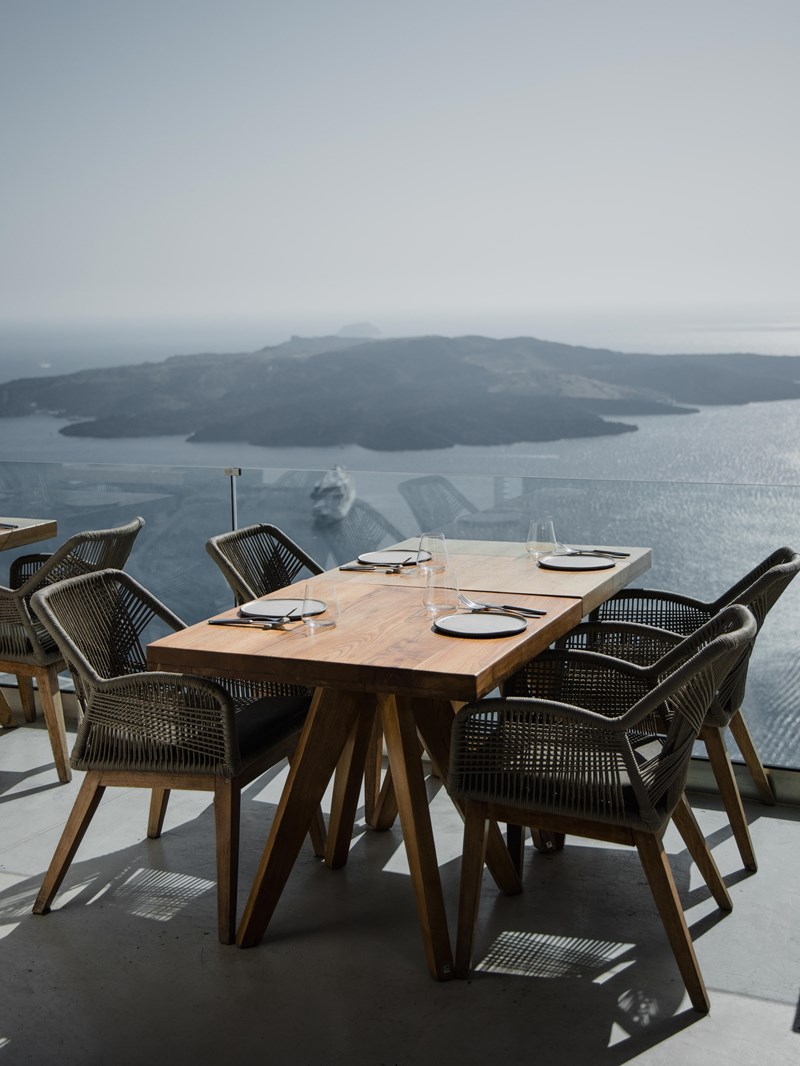Το εστιατόριο της Σαντορίνης Kaliya στο Symposio at Ark 4