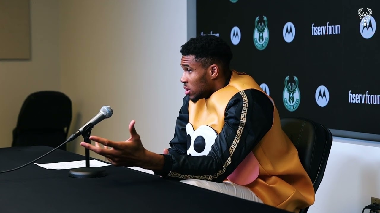 Ο Γιάννης Αντετοκούνμπο τρόλαρε τον Jaylen Brown και αυτός στράβωσε (video) - εικόνα 1