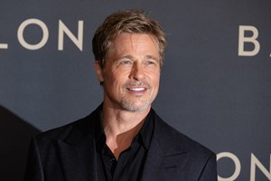 Αυτό είναι το άρωμα που (ξε)πουλά ανά 4 δευτερόλεπτα - Το διαφημίζουν Bradley Cooper και Vinícius - εικόνα 1