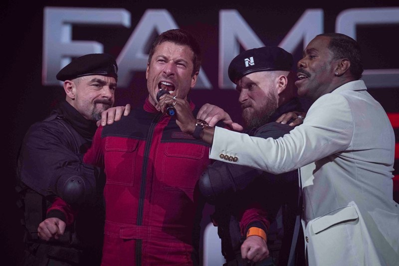 Ο Glen Powell στο Running Man ξαναγράφει τον μύθο του action hero-Μια κριτική του Γιώργου Σατσίδη