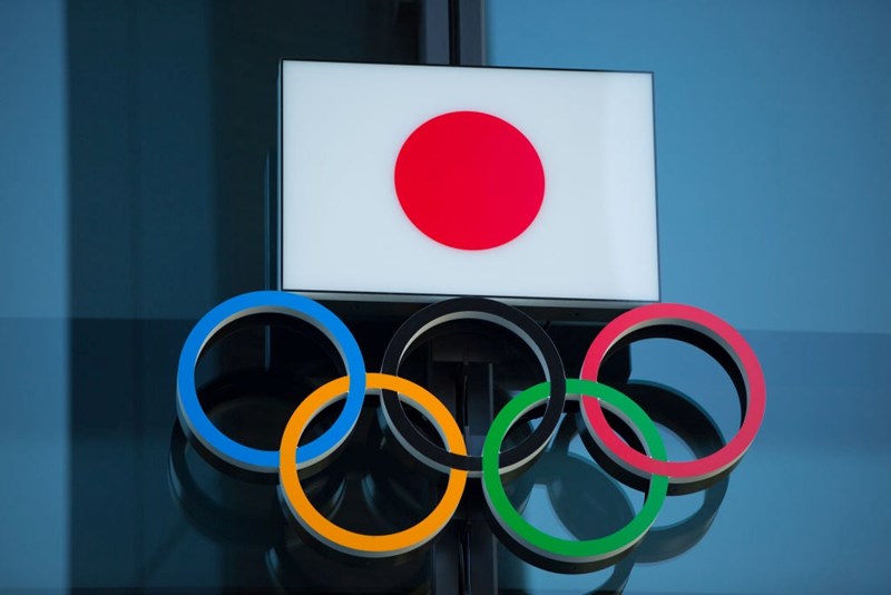 JAPANESE NATIONAL FLAG OVER THE OLYMPIC RINGS SYMBOL