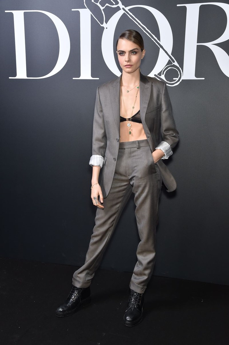 DIOR ΚΑΡΑ ΝΤΕΛΕΒΙΝ