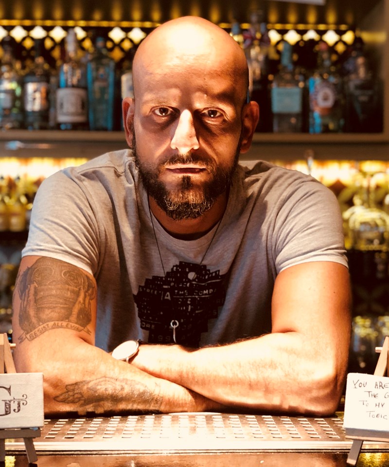 ΔΗΜΗΤΡΗΣ ΚΙΑΚΟΣ GIN JOINT