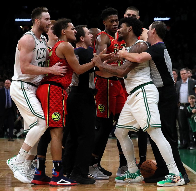 ΜΑΡΚΟΥΣ ΣΜΑΡΤ ΣΕ ΚΑΒΓΑ