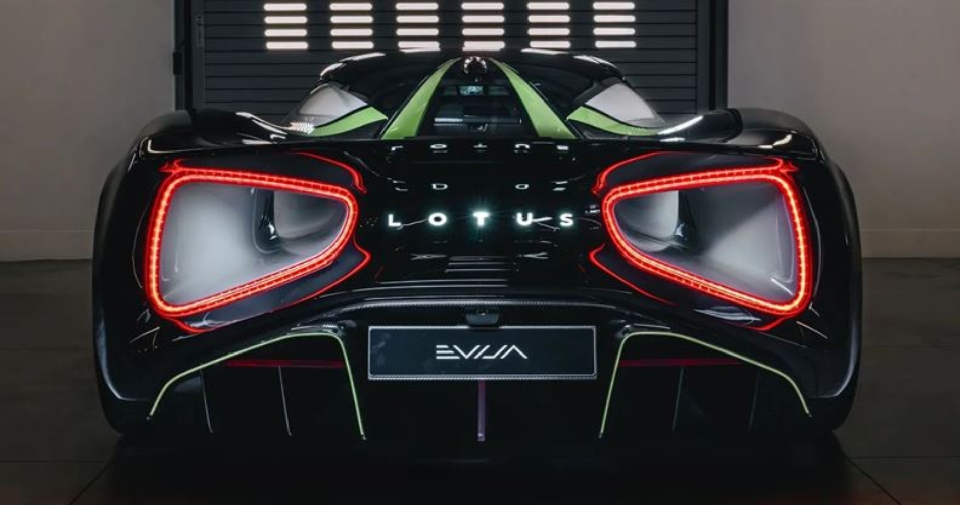 Το πιο γρήγορο αυτοκίνητο, με την όπισθεν - εικόνα 1