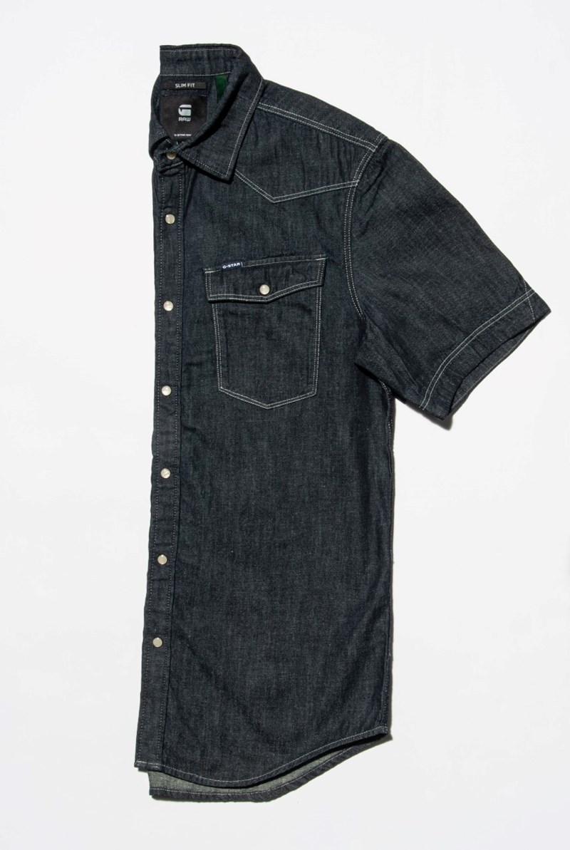 MEN'S FASHION ITEM IN BLUE