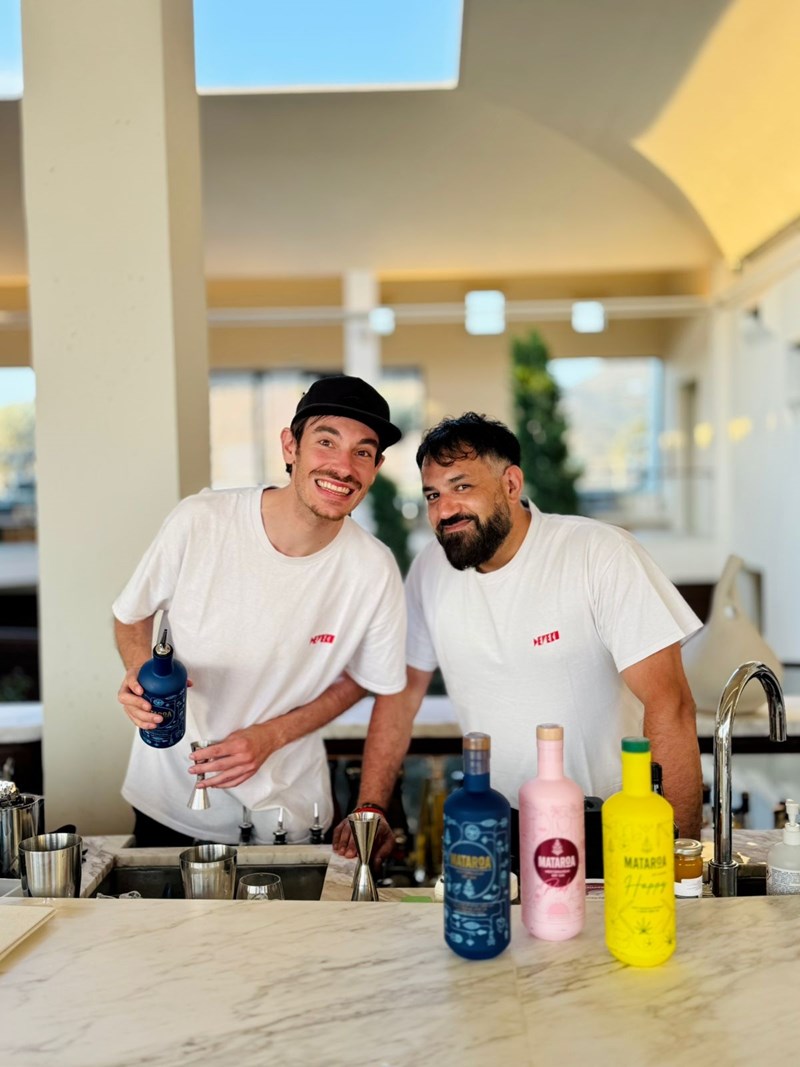 Μία διεθνής bartending εμπειρία στο One&Only Kéa Island μαζί με το Mataroa 2