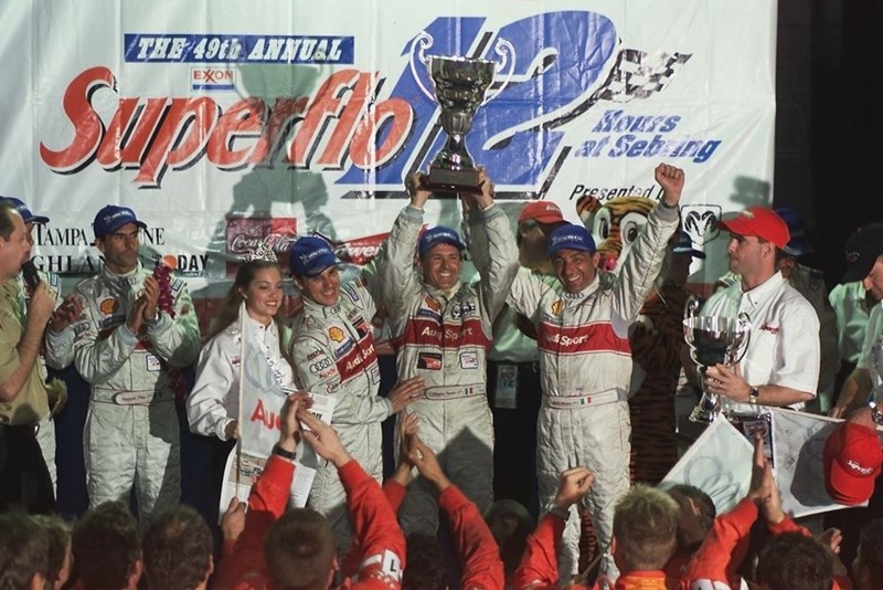 Οι Laurent Aiello, Rinaldo Capello, Michele Alboreto στο βάθρο του 12ωρου αγώνα στο Sebring.