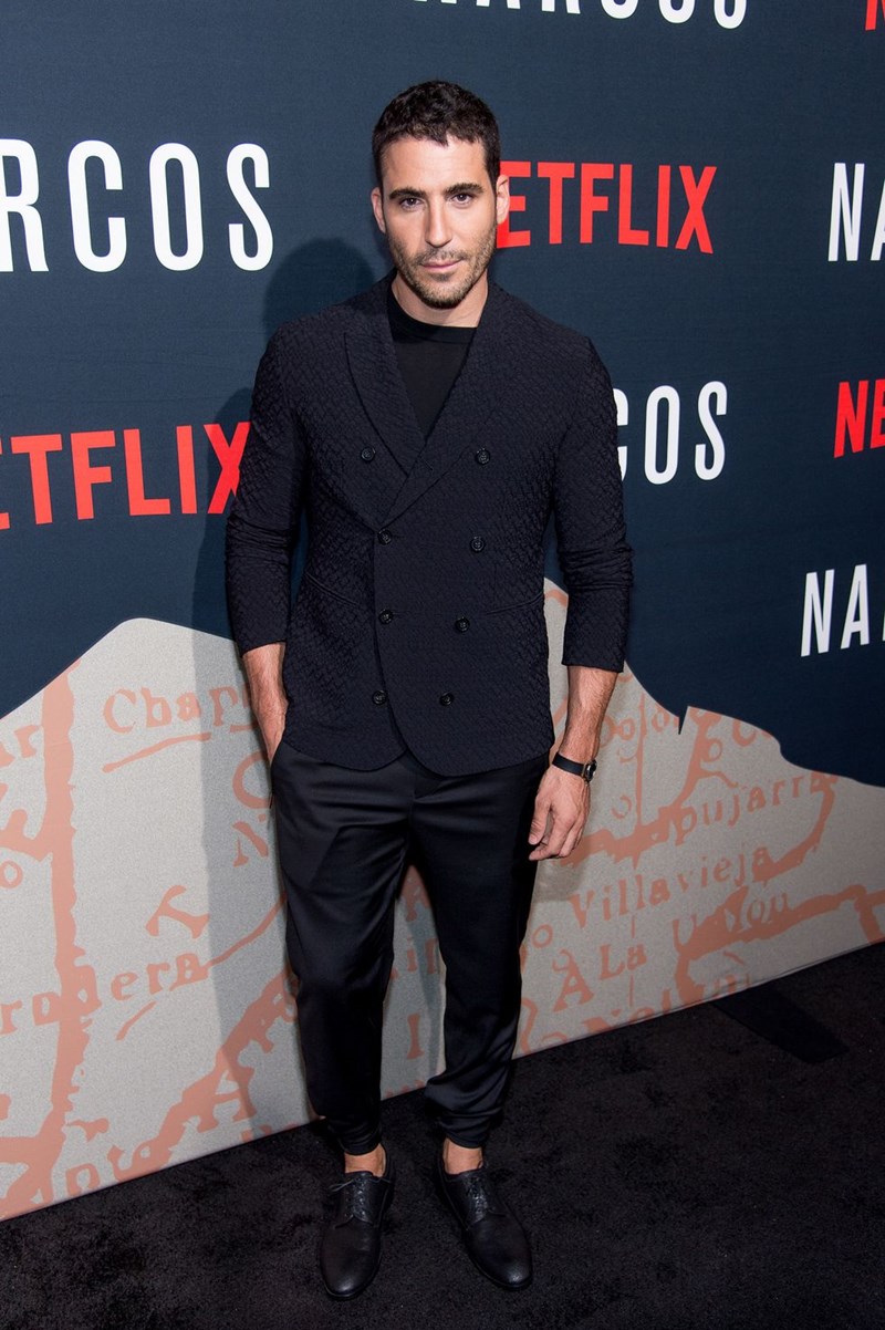 ΣΤΑΥΡΩΤΟ ΜΠΛΕΪΖΕΡ