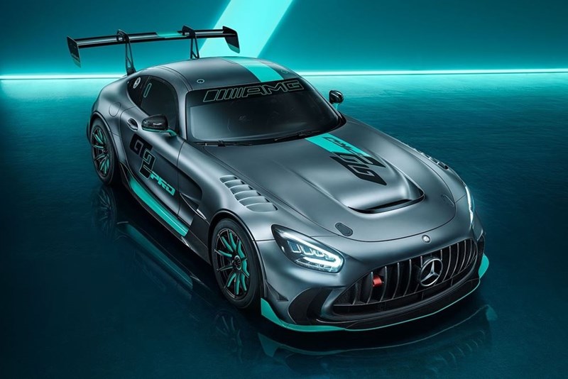 Η Mercedes-AMG GT2 PRO