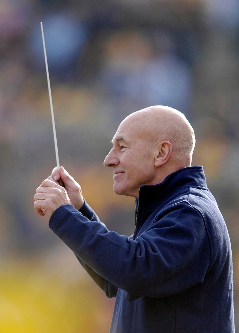 ΠΑΤΡΙΚ ΣΤΙΟΥΑΡΤ 1