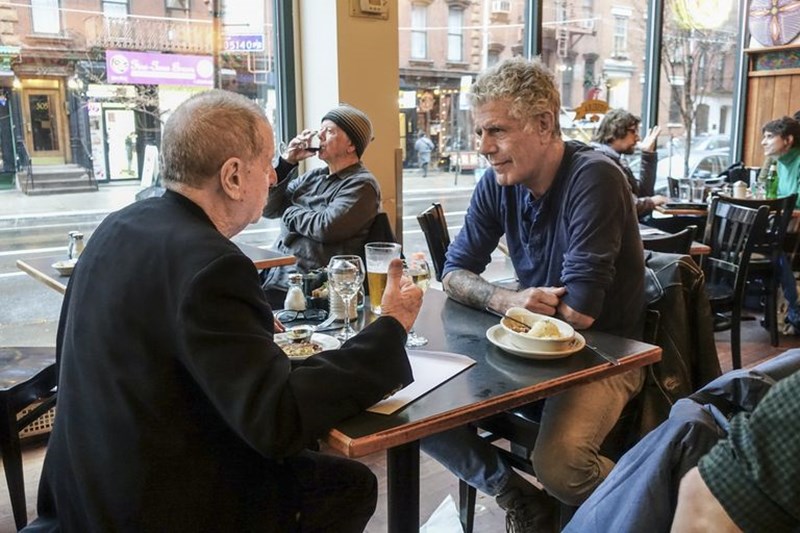 ΑΝΤΟΝΙ ΜΠΟΥΡΝΤΕΝ 2