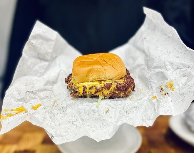 Πού θα φάτε τα πιο επικά παϊδάκια της Αθήνας - εικόνα 1