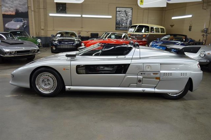 ΑΥΤΟΚΙΝΗΤΟ ITALDESIGN AZTEC 6