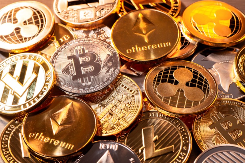 COINS OF VARIOUS CRYPTOCURRENCIES STOCK PHOTO